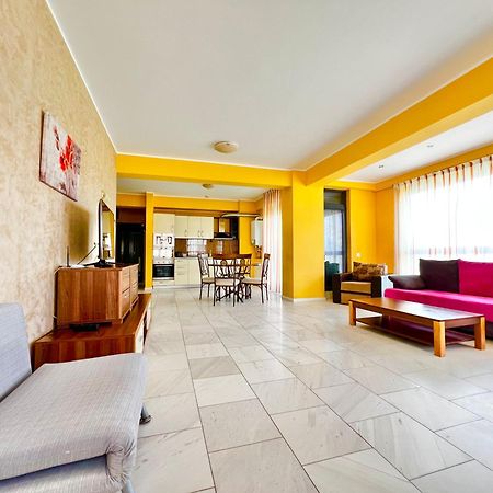 Sophia Lake View Suite 马马亚 外观 照片