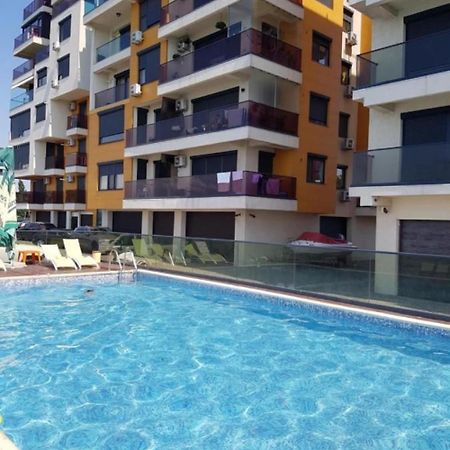 Sophia Lake View Suite 马马亚 外观 照片