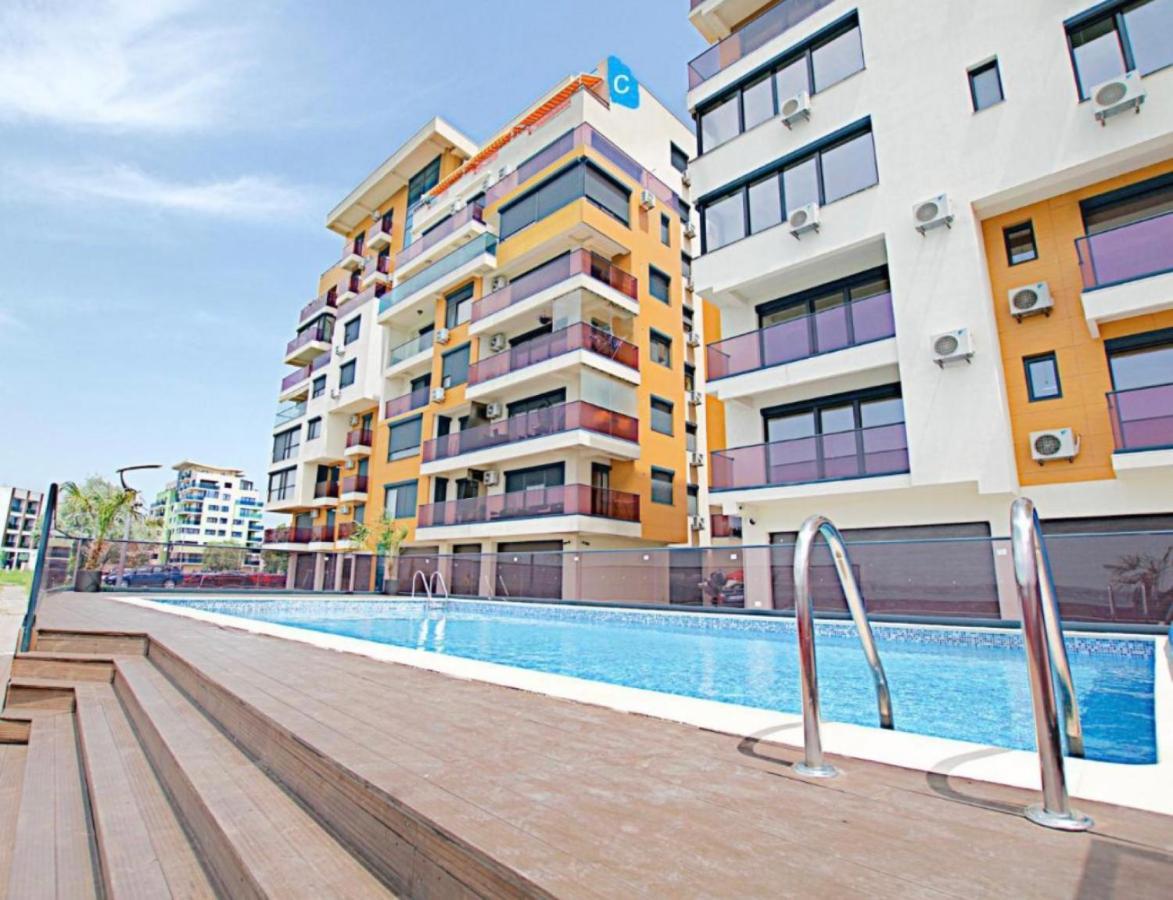Sophia Lake View Suite 马马亚 外观 照片