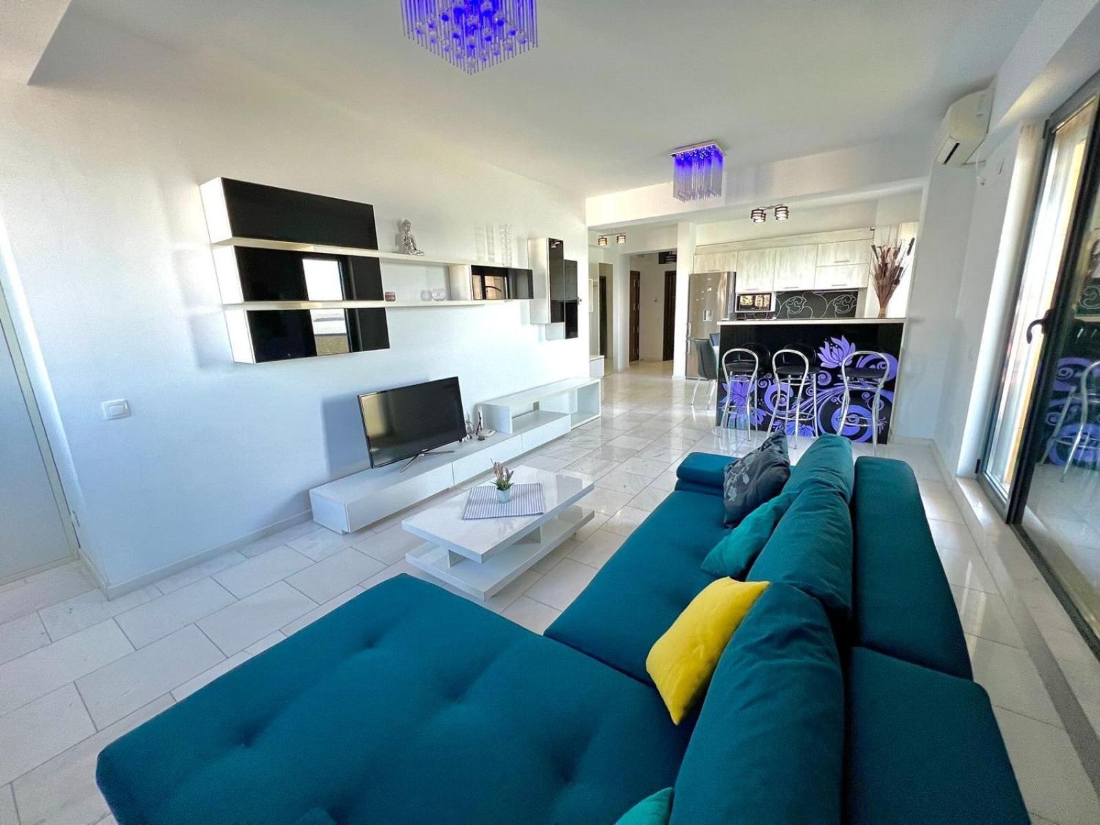 Sophia Lake View Suite 马马亚 外观 照片