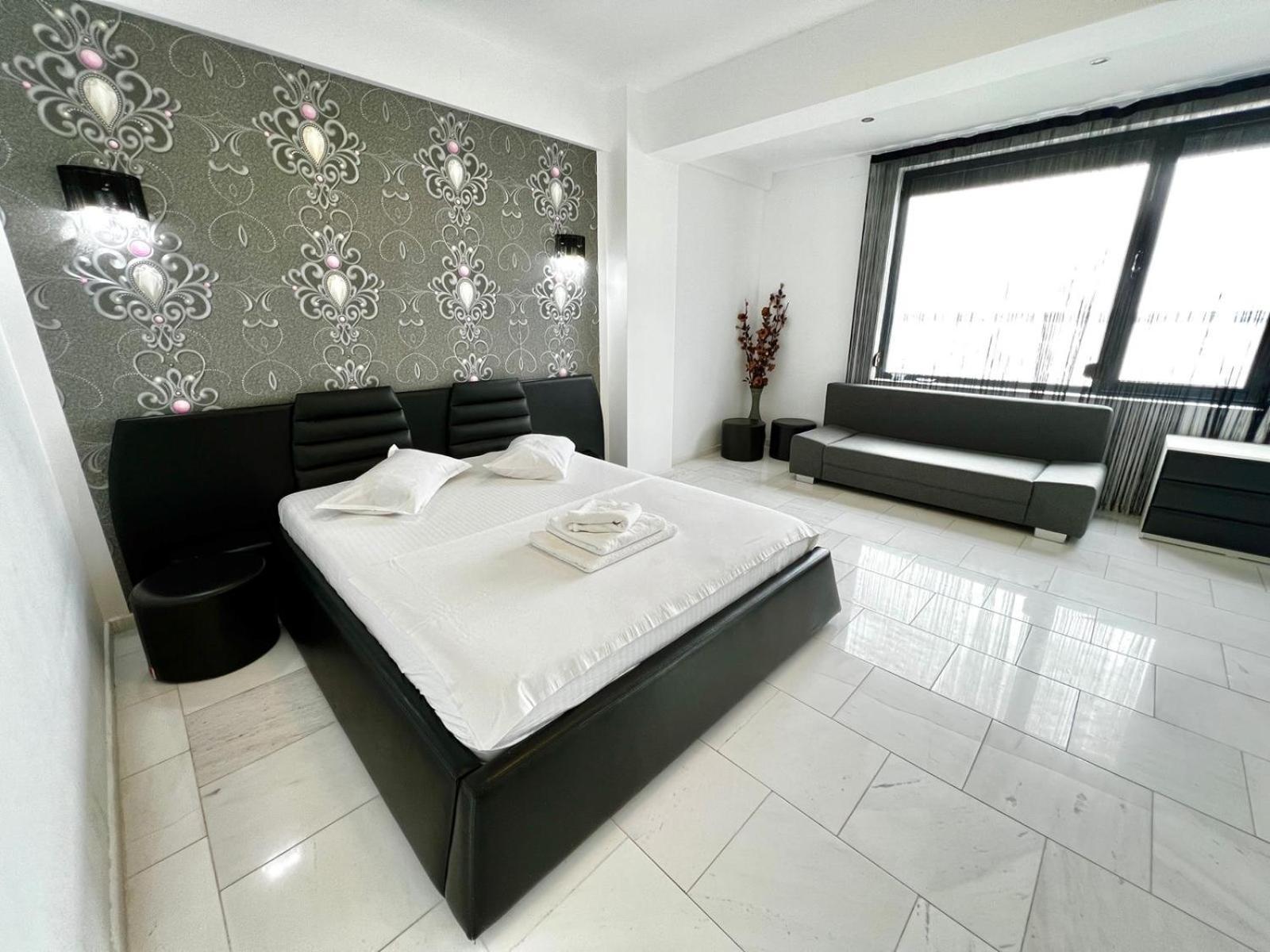Sophia Lake View Suite 马马亚 外观 照片