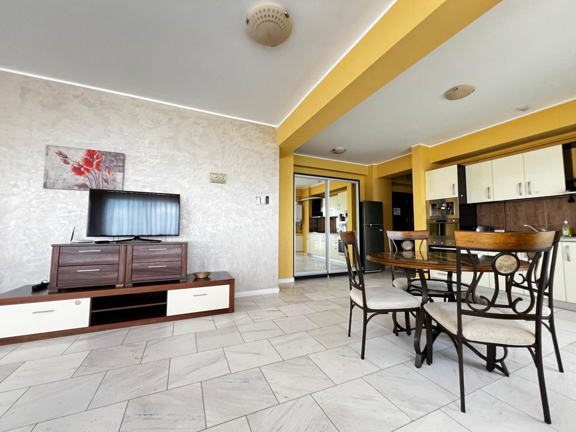 Sophia Lake View Suite 马马亚 外观 照片