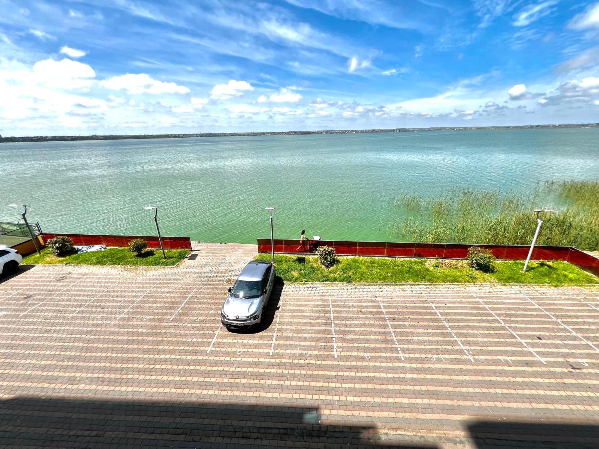 Sophia Lake View Suite 马马亚 外观 照片